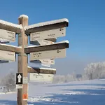 Welcome In - In Niedersfeld-winterberg, Auf Einem Huegel Gelegen, Mit Sauna *